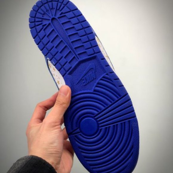 Nike SB Dunk Low Supreme Stars Hyper Royal DH3228-100 main image 6
